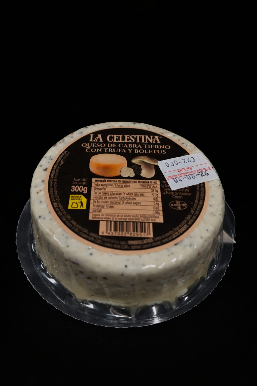 QUESO DE CABRA TIERNO CON TRUFA Y BOLETUS